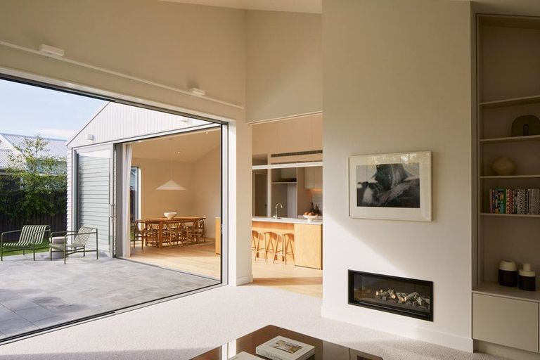 Photo of property in 17 Gosset Street, St Albans, Christchurch, 8014