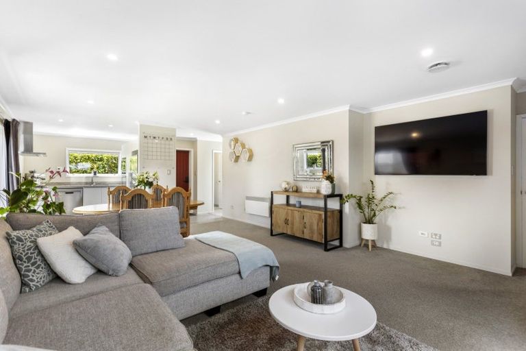 Photo of property in 221 Wainui Road, Silverdale, 0932