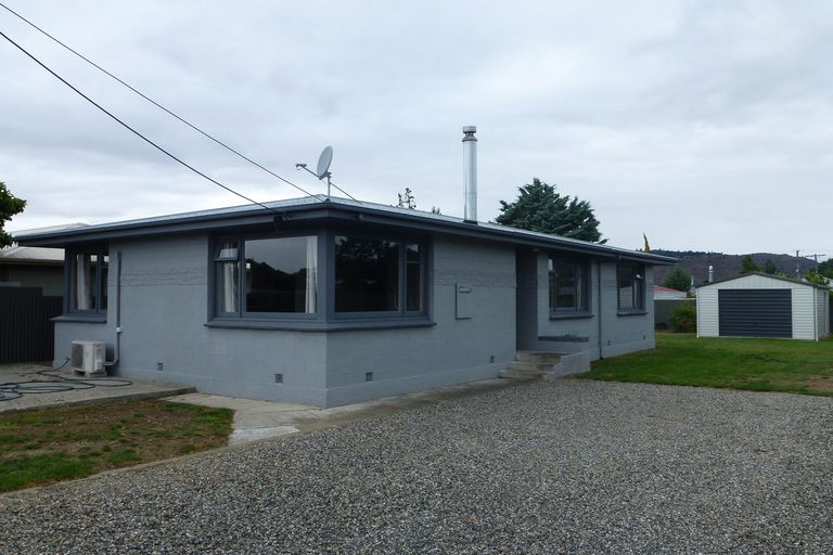 Photo of property in 5 Campbell Street, Alexandra, 9320