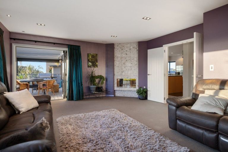 Photo of property in 160b Dickson Road, Papamoa Beach, Papamoa, 3118