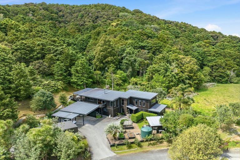 Photo of property in 26 Pepi Road, Parua Bay, Whangarei, 0174