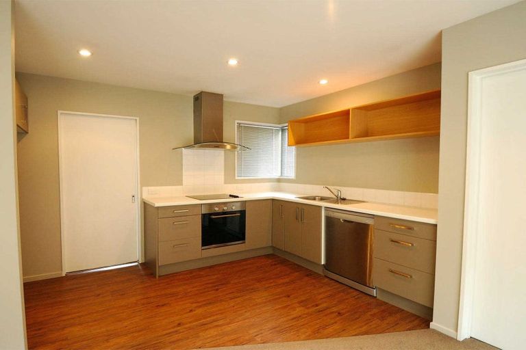 Photo of property in 7/18 Goldsmith Place, Waltham, Christchurch, 8023