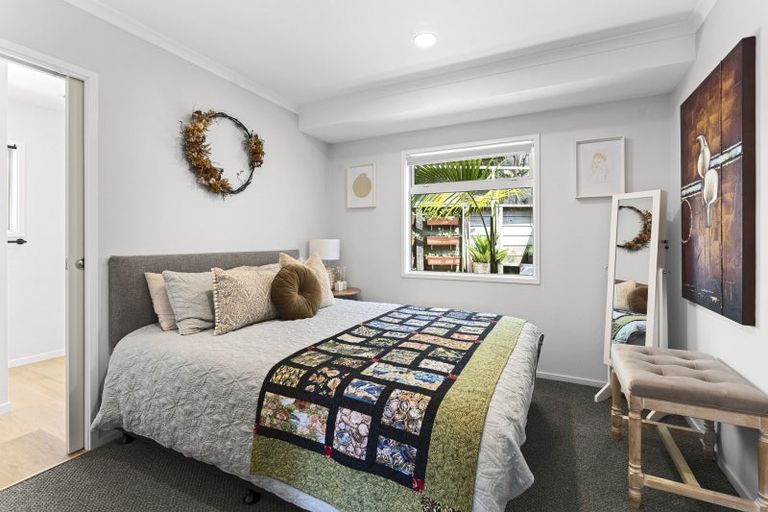 Photo of property in 4a Clerke Place, Marfell, New Plymouth, 4310