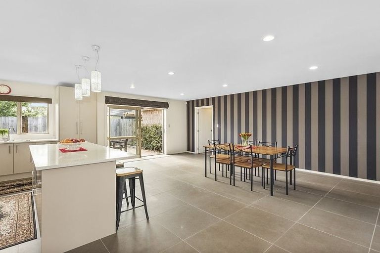 Photo of property in 11 Piwakawaka Court, Rototuna North, Hamilton, 3210