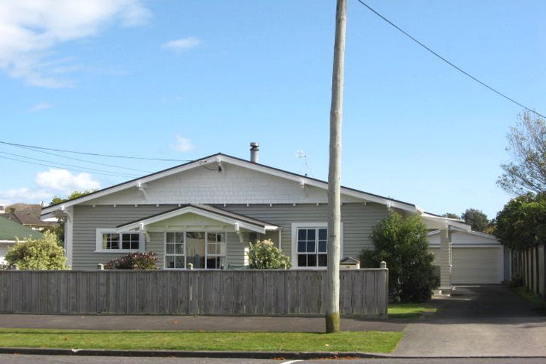 Photo of property in 14b Chilman Street, Strandon, New Plymouth, 4312