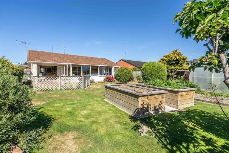 Photo of property in 122 Gladstone Terrace, Gladstone, Invercargill, 9810