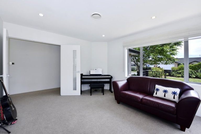 Photo of property in 15 Wanderers Avenue, Brightwater, 7022