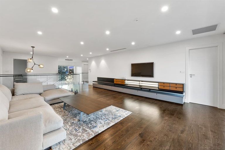 Photo of property in 27 Bearing Parade, Long Bay, Auckland, 0630