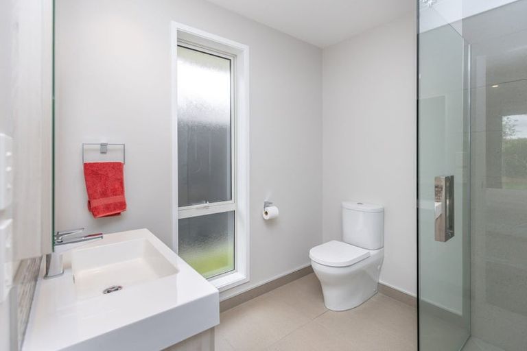 Photo of property in 18 Lilac Close, Cambridge, 3434