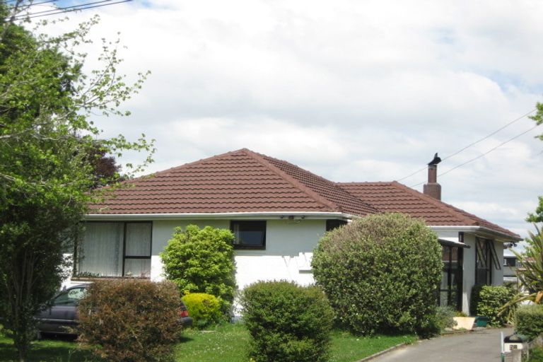 Photo of property in 52 Dunedin Street, Redwood, Christchurch, 8051