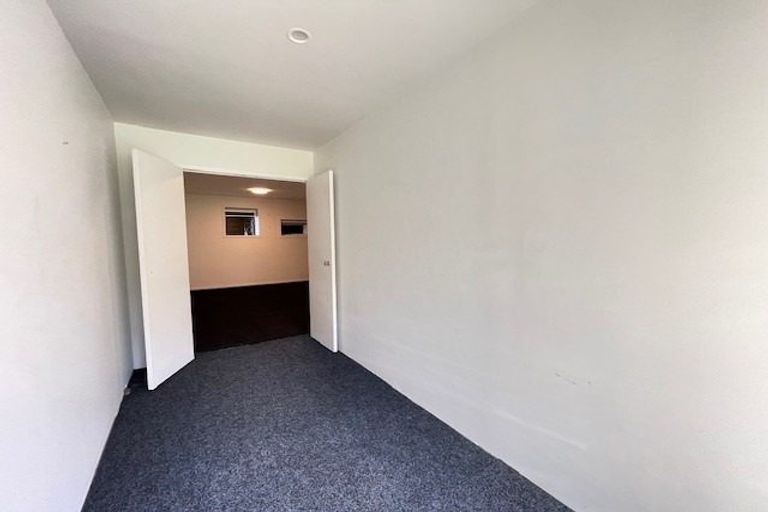 Photo of property in 7 Ferry Road, Wade Heads, Whangaparaoa, 0932