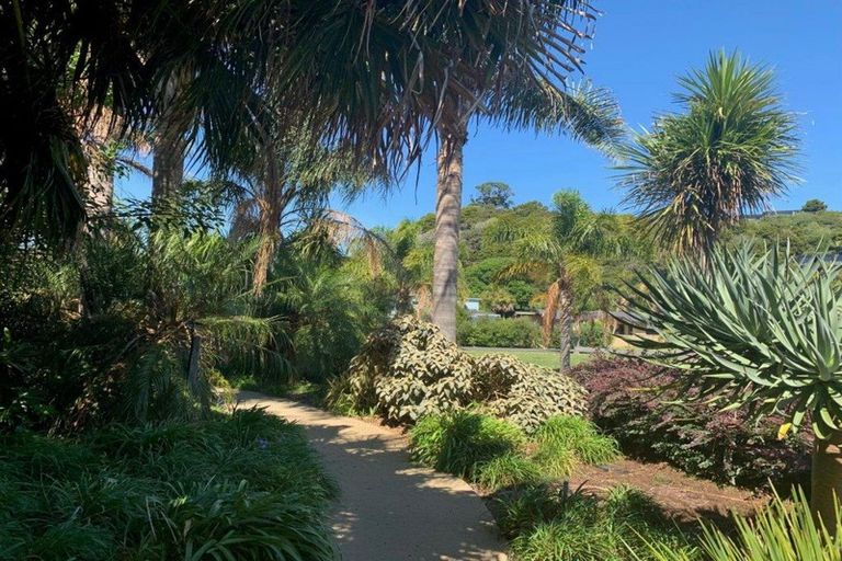 Photo of property in 4 Valencia Place, Matapouri, Whangarei, 0173