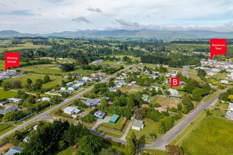 Photo of property in 20 Haswell Street, Eketahuna, 4900