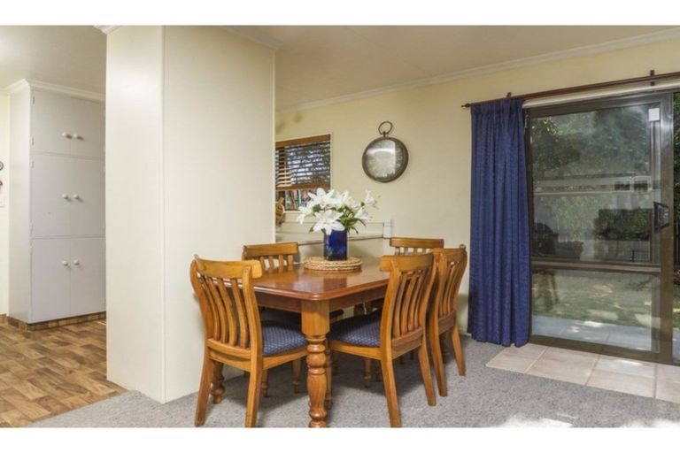 Photo of property in 2 Waimea West Road, Brightwater, 7022