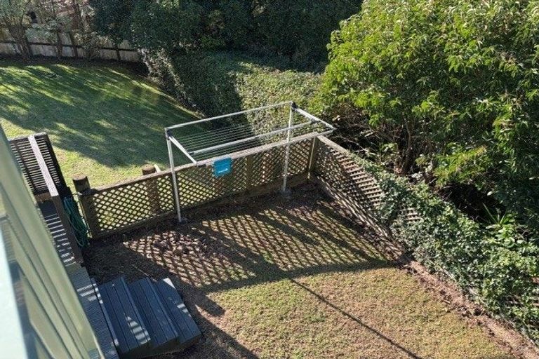 Photo of property in 67a Birkdale Road, Birkdale, Auckland, 0626