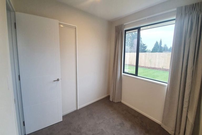 Photo of property in 11 Ranby Place, Woodend, 7610