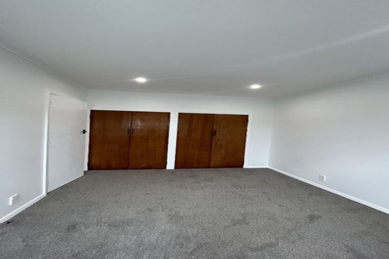 Photo of property in 72 Westminster Road, Wainuiomata, Lower Hutt, 5014