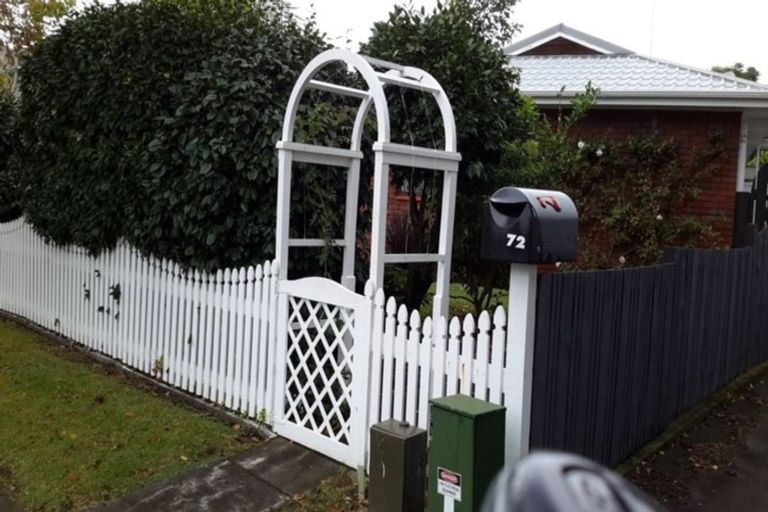 Photo of property in 1/70 Carnoustie Drive, Wattle Downs, Auckland, 2103