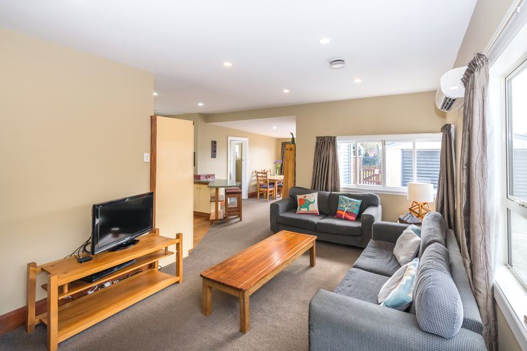 Photo of property in 37 Frankleigh Street, Somerfield, Christchurch, 8024