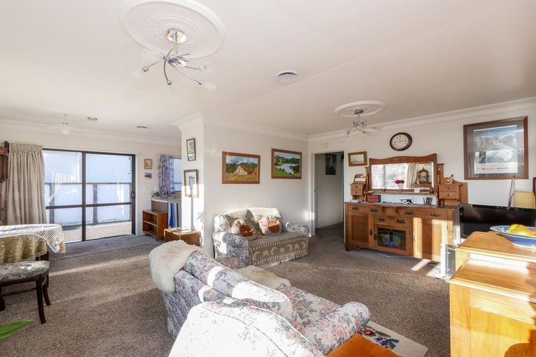 Photo of property in 33a Hargest Crescent, Saint Kilda, Dunedin, 9012