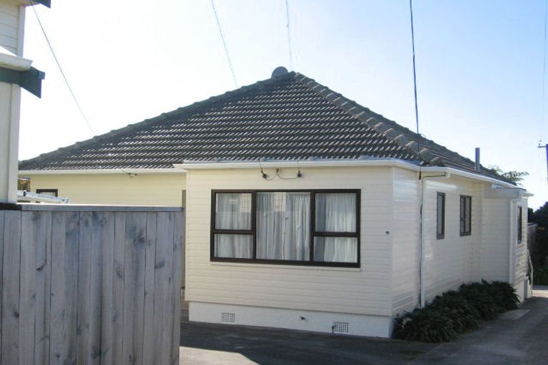 Photo of property in 10 Atua Street, Johnsonville, Wellington, 6037