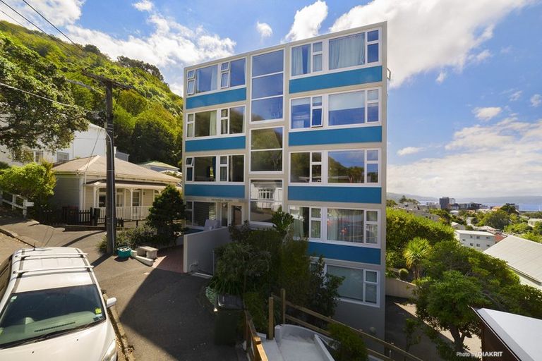 Photo of property in 4/24 Patanga Crescent, Thorndon, Wellington, 6011