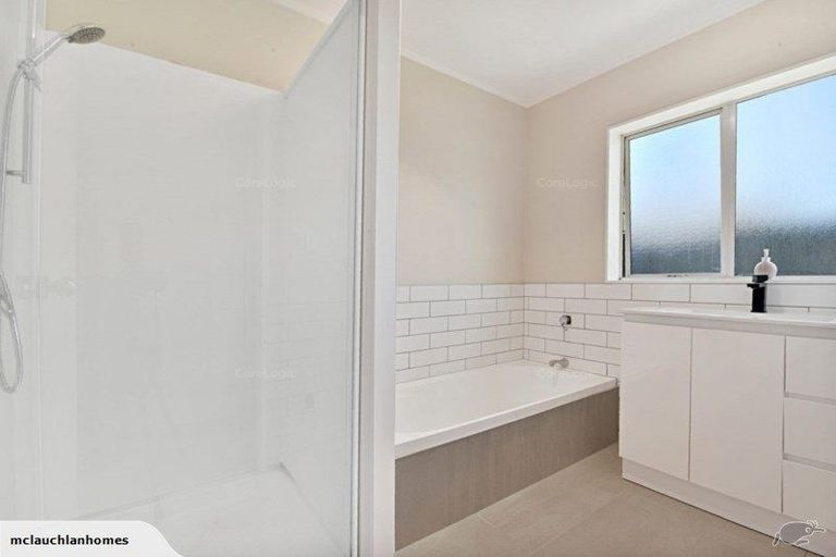 Photo of property in 18a Hall Avenue, Mangere, Auckland, 2022