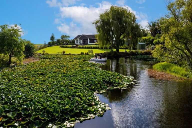 Photo of property in 10 Cochrane Drive, Kerikeri, 0230