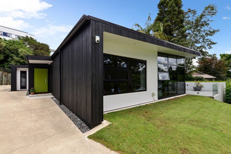 Photo of property in 5 Hamilton Parade, Hamilton Central, Hamilton, 3204