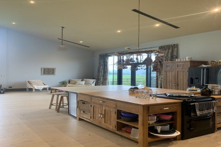 Photo of property in 18 Falls Road, Hunua, Papakura, 2583