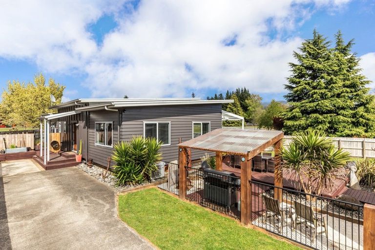 Photo of property in 11 Te Arahori Street, Turangi, 3334