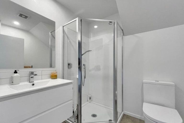 Photo of property in 9/28 Westgate Drive, Westgate, Auckland, 0614