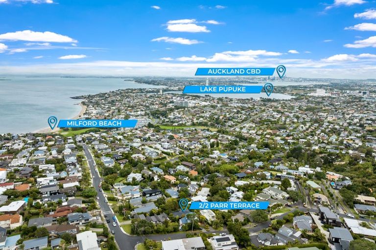 Photo of property in 2/2 Parr Terrace, Castor Bay, Auckland, 0620