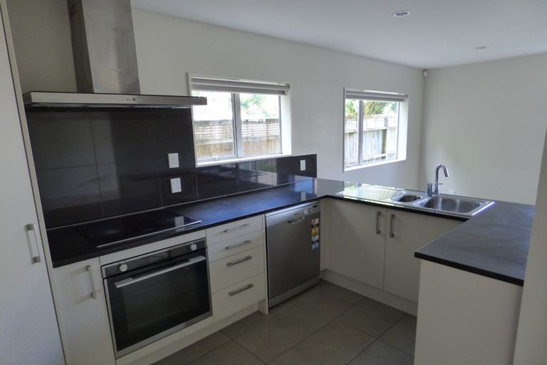 Photo of property in 22/45a Swanson Road, Henderson, Auckland, 0610