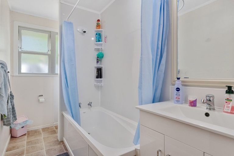 Photo of property in 43 Cameron Road, Bluff Hill, Napier, 4110