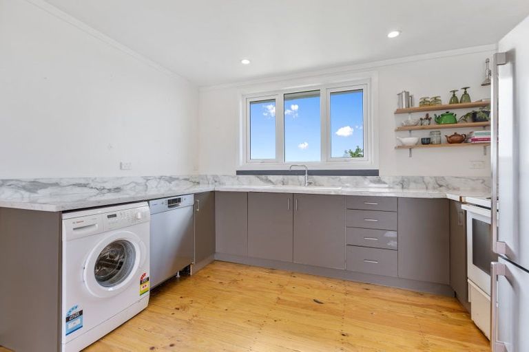 Photo of property in 57c Anglers Avenue, Warea, New Plymouth, 4381