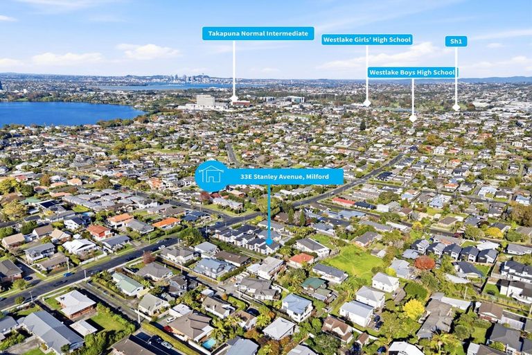 Photo of property in 33e Stanley Avenue, Milford, Auckland, 0620