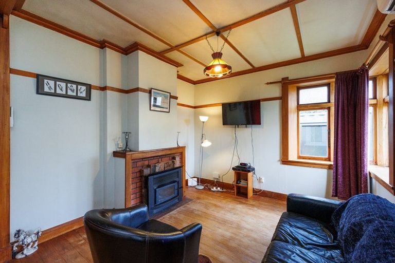 Photo of property in 42 Harris Street, Marton, 4710