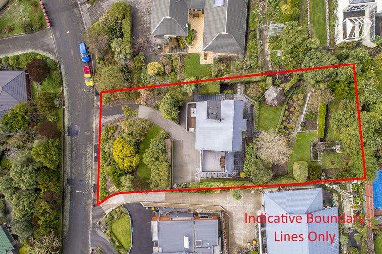 Photo of property in 18 Happy Home Road, Westmorland, Christchurch, 8025