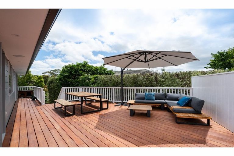 Photo of property in 29 Hewlett Road, Massey, Auckland, 0614