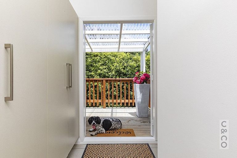 Photo of property in 5 Norglen Lane, Riverhead, 0820