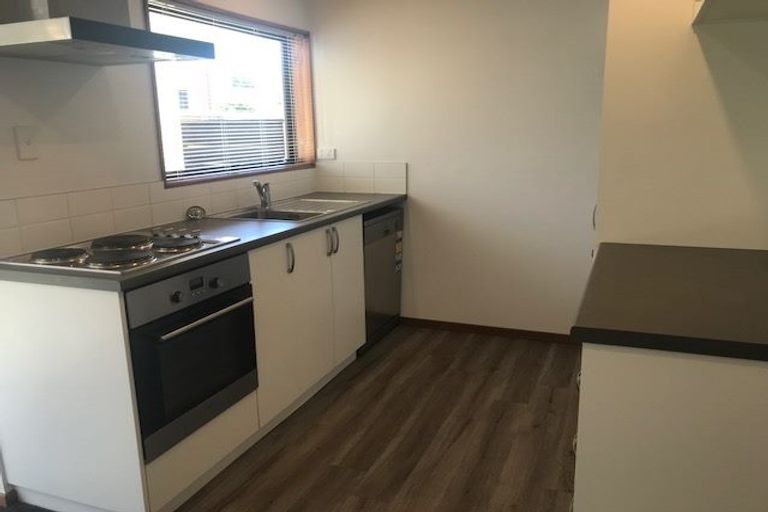 Photo of property in 7/4 Broadbent Street, Riccarton, Christchurch, 8041