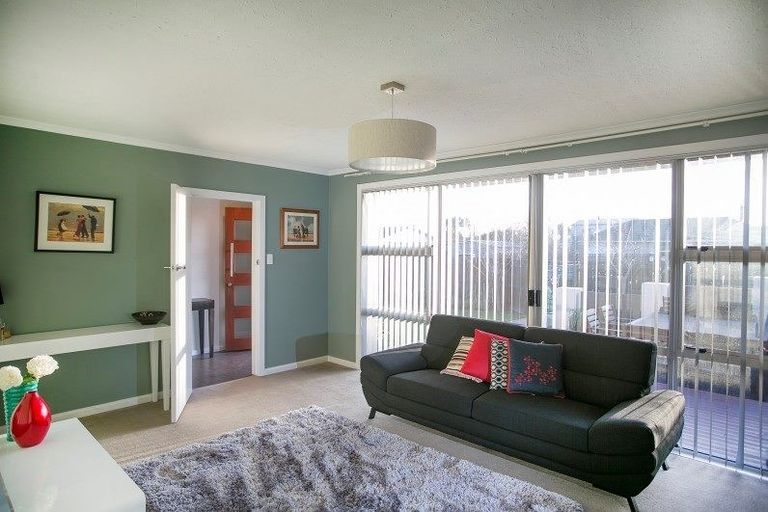 Photo of property in 31 Maces Road, Bromley, Christchurch, 8062