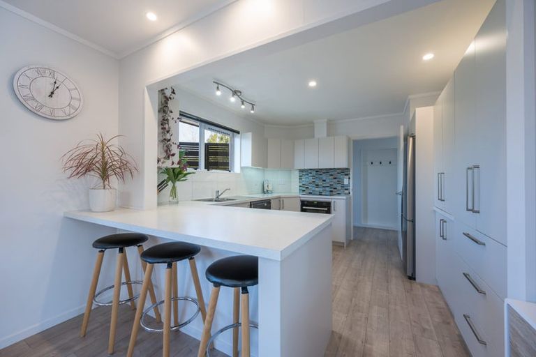 Photo of property in 12 Malthouse Crescent, Brightwater, 7022