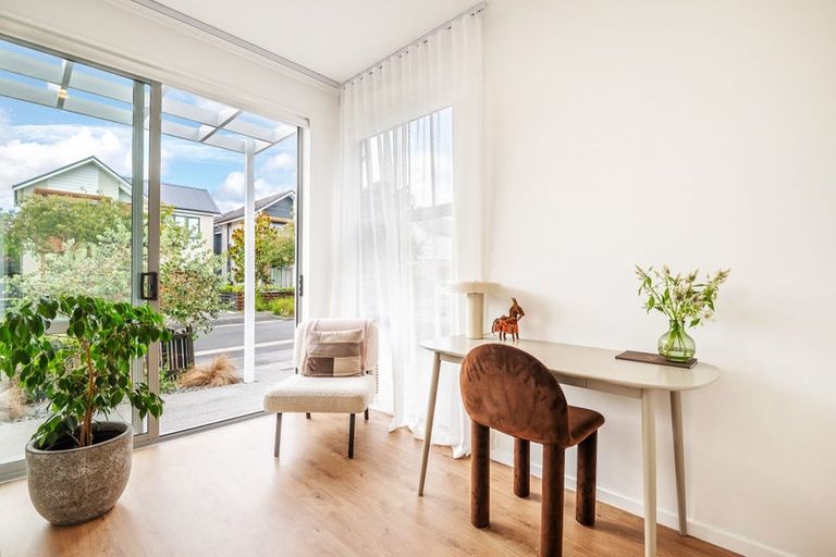 Photo of property in 6 Lester Street, Hobsonville, Auckland, 0616