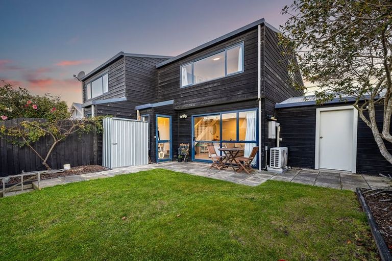 Photo of property in 2/66 Clare Road, St Albans, Christchurch, 8014