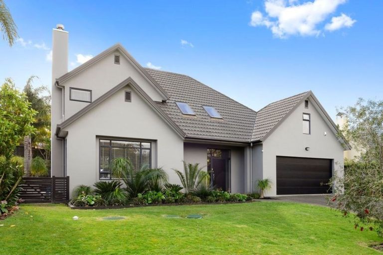 Photo of property in 12 Denehurst Drive, Waimauku, 0812