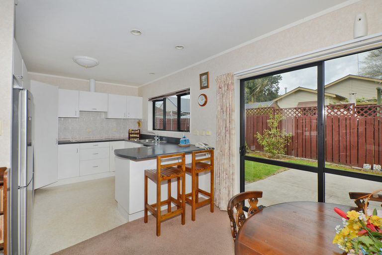 Photo of property in 11 Wordsworth Place, Stoke, Nelson, 7011