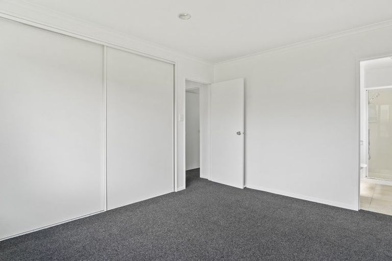 Photo of property in 329 Mahia Road, Weymouth, Auckland, 2103