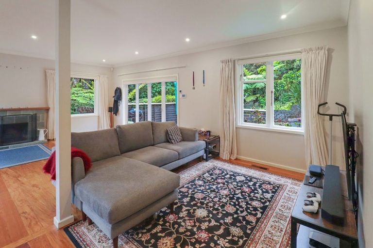 Photo of property in 64a Simla Crescent, Khandallah, Wellington, 6035